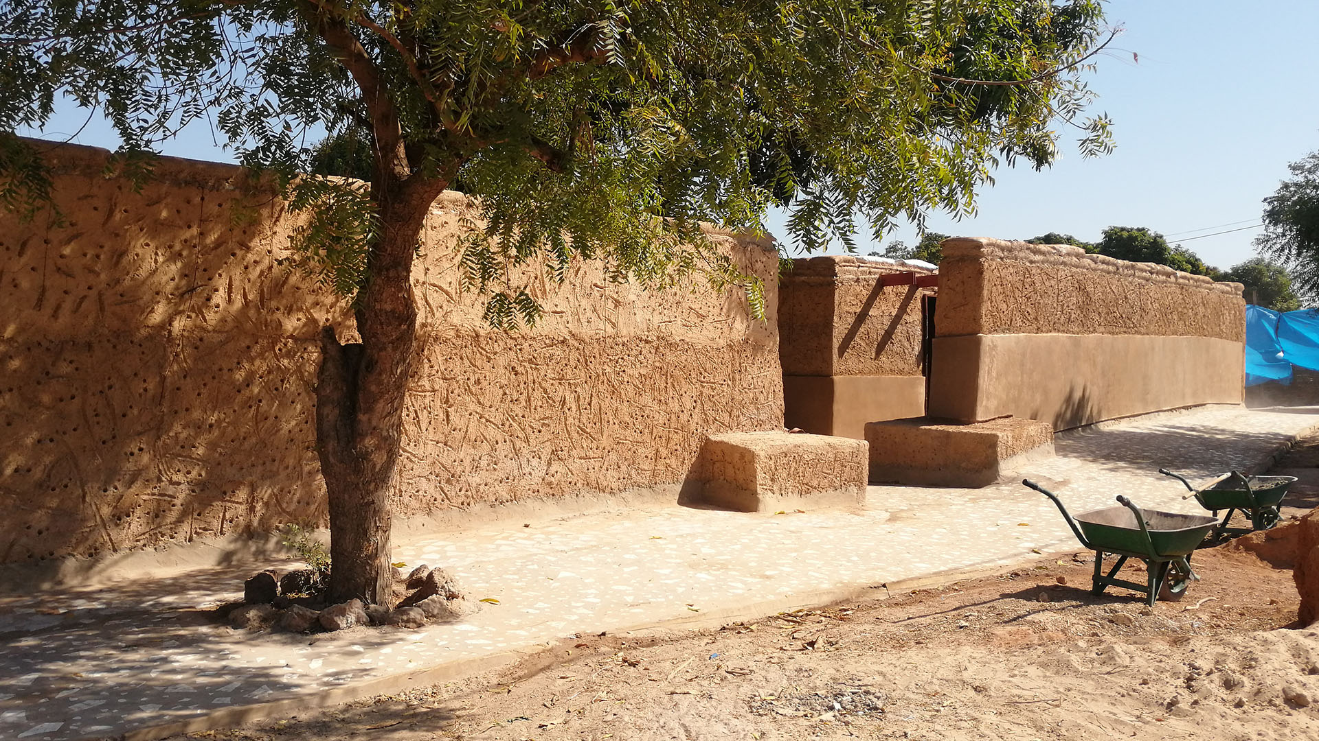 Tanaf cultural Center Raoul Vecchio architect